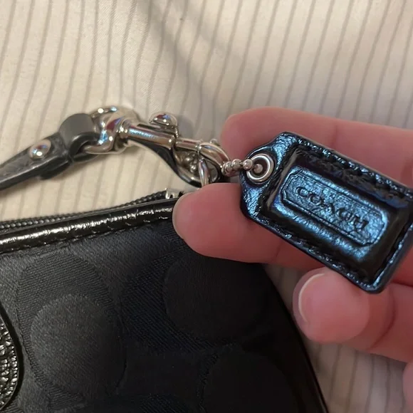 Coach Clutch/Wristlet Purse - Picture 4 of 8